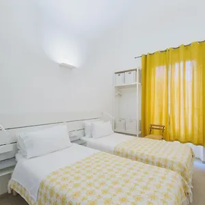  Bed & Breakfast Central Savona Italië