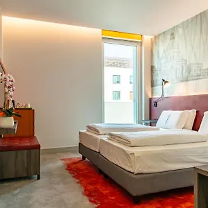 https://7-days-premium-hotel-venedig-mestre.hotelslidodijesolo.com